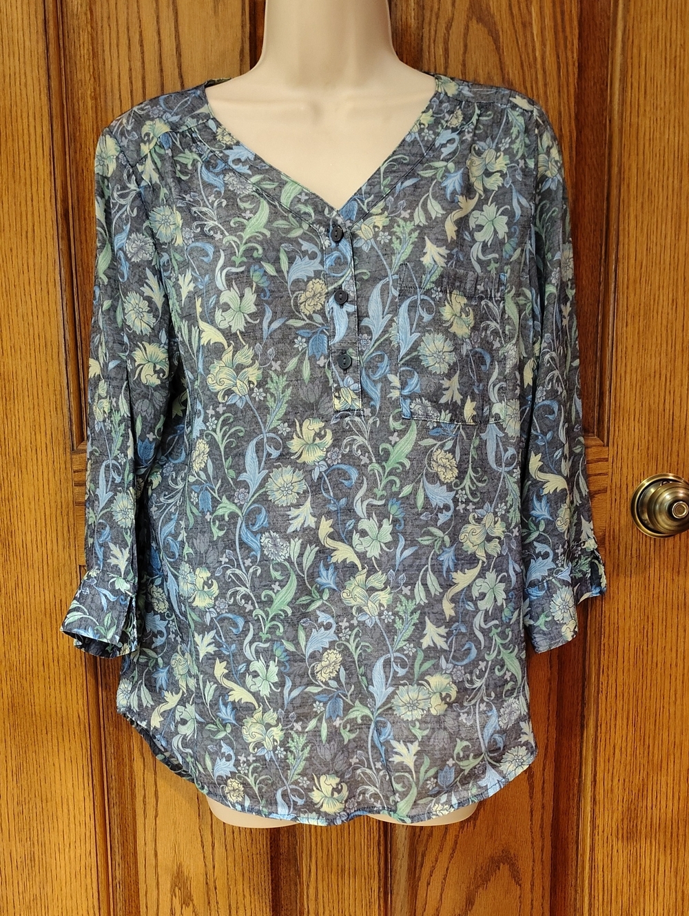 Christopher & Banks Blue & Green Lightweight Floral Henley Tunic M